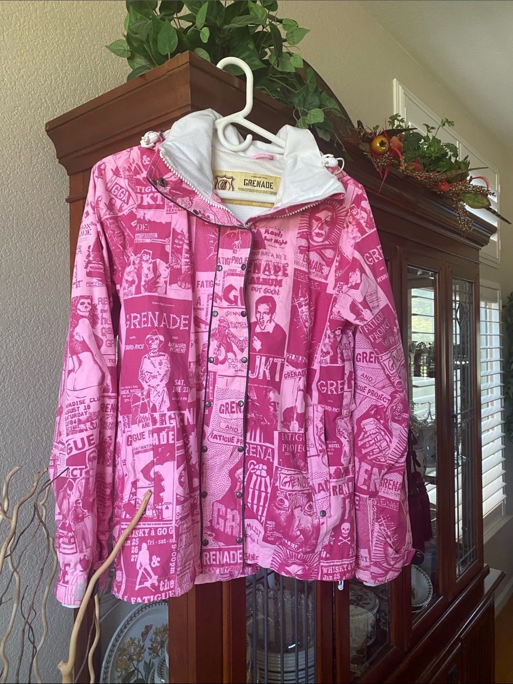 Women’s Size S Grenade Fatigue Project Jacket Excellent Condition